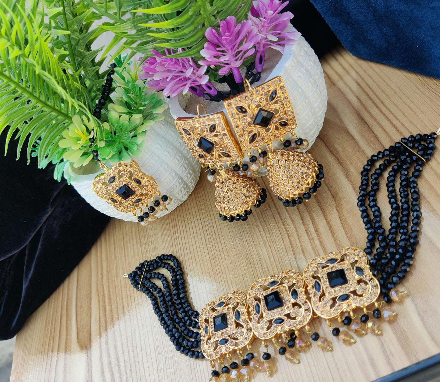 Black Beaded Handmade Necklace set for women | Earrings, bindia, choker, Black beaded choker | Haar, Jhumkay, bindi